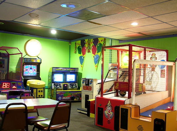 Playland Park (Playland Arcade) - Photo Of Dort Hwy Location (newer photo)